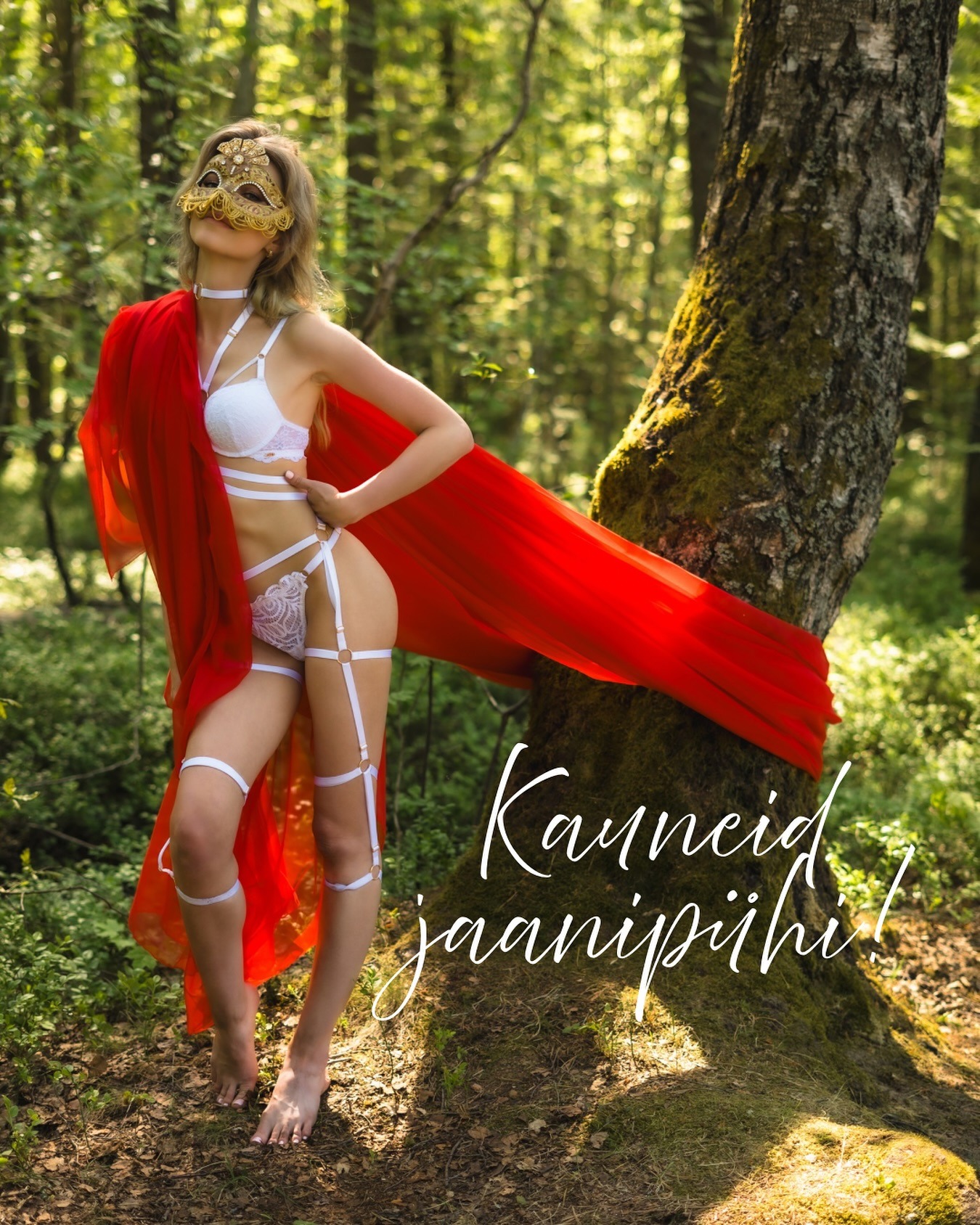 Meie läksime sõnajalaõit otsima ja vastupandamatuid Eesti laule kuulama 😍
Kõige kaunimaid jaanipühi soovides,
K&K lingerie